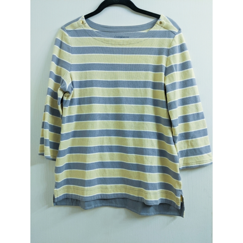 Croft & Barrow Stretchy Yellow and Gray Shirt